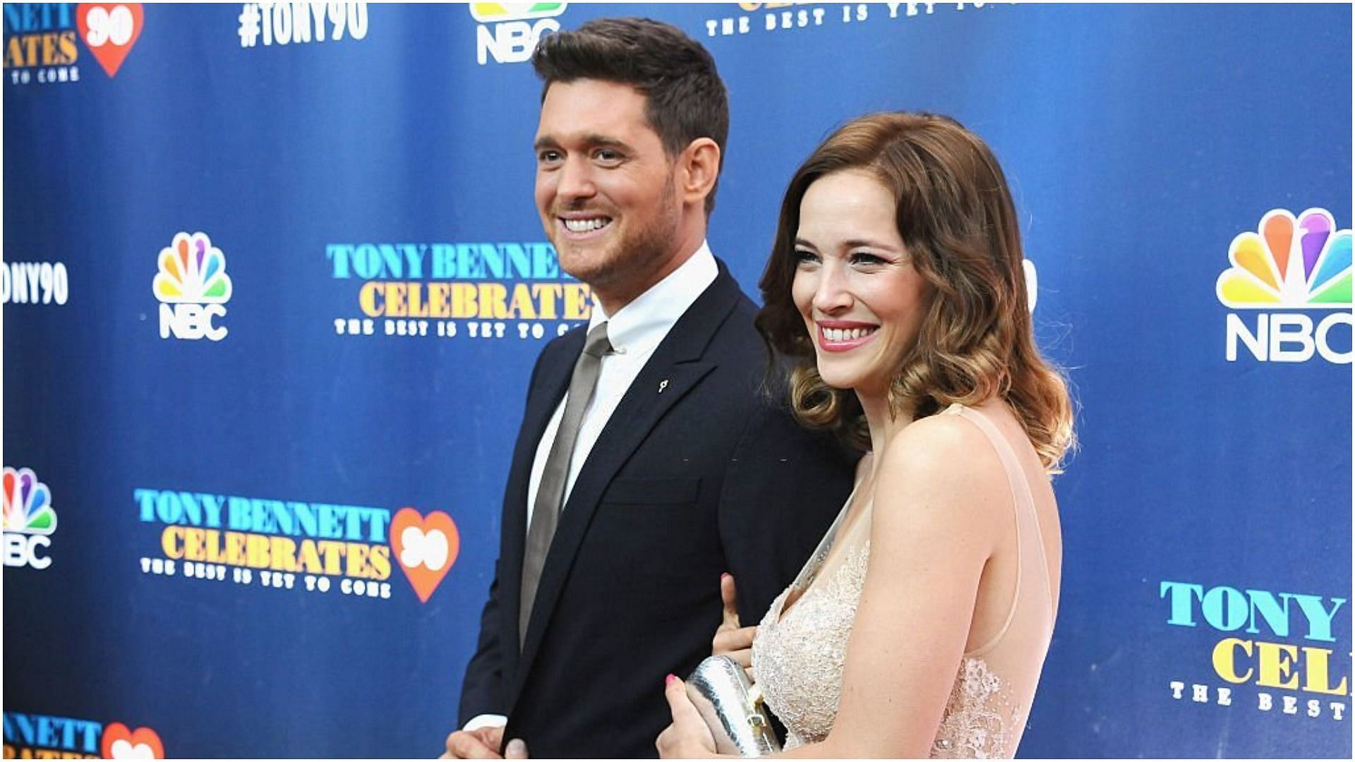 Michael Bubl&eacute; and Luisana Lopilato attend an event at Radio City Music Hall (Image via Getty Images/Gary Gershoff)
