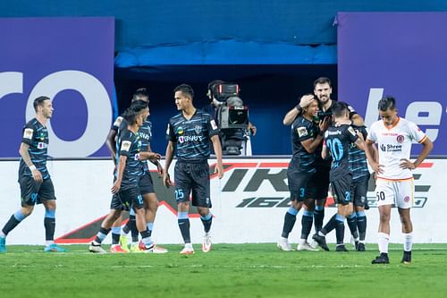 Kerala Blasters FC players celebrate a 1-0 win over SC East Bengal. (Image Courtesy: ISL Media)