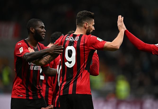 AC Milan thrash Lazio in Coppa Italia to send a message to their rivals