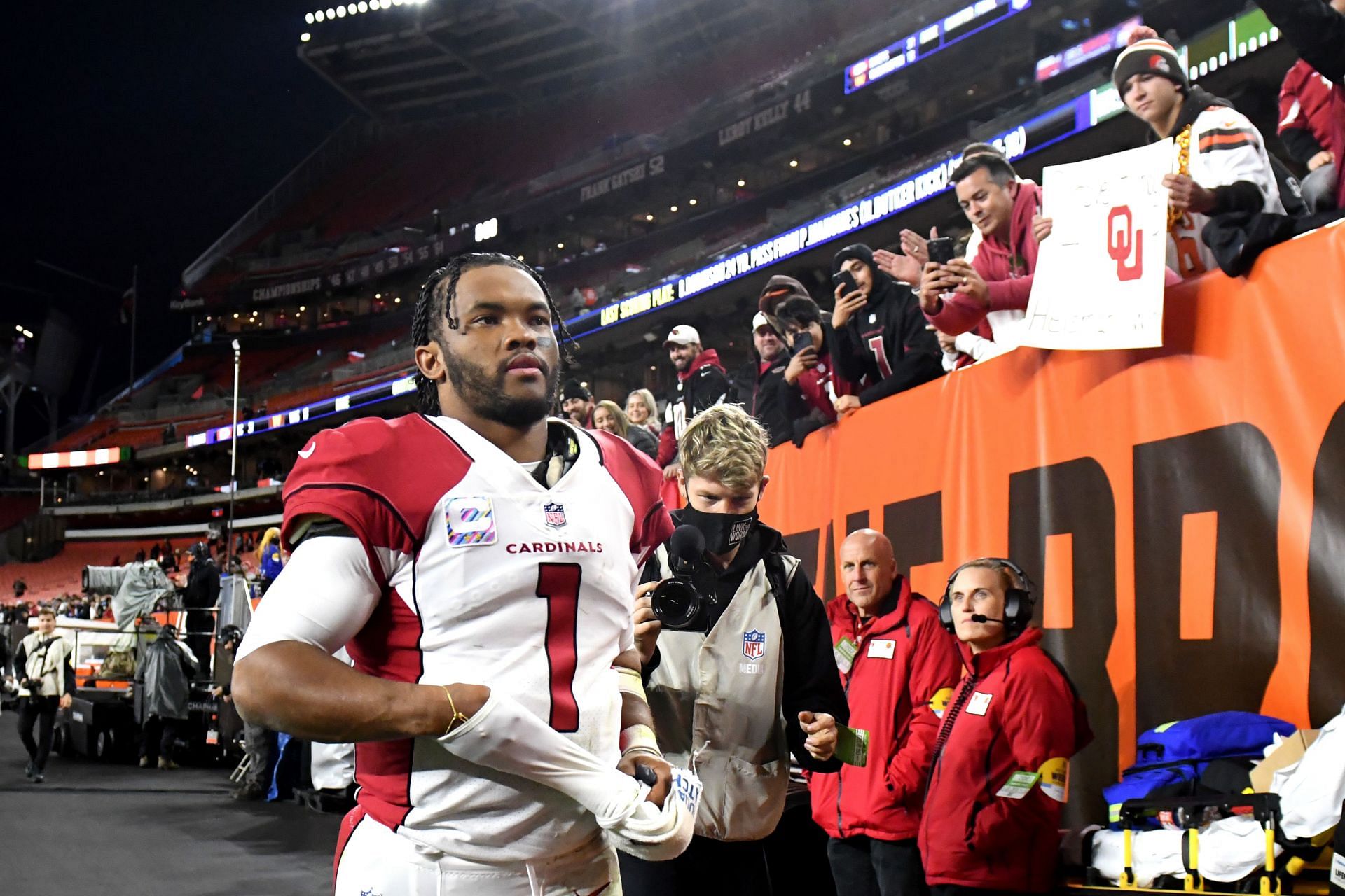 Kyler Murray unfollows Cardinals on social media, deletes all team-related  content