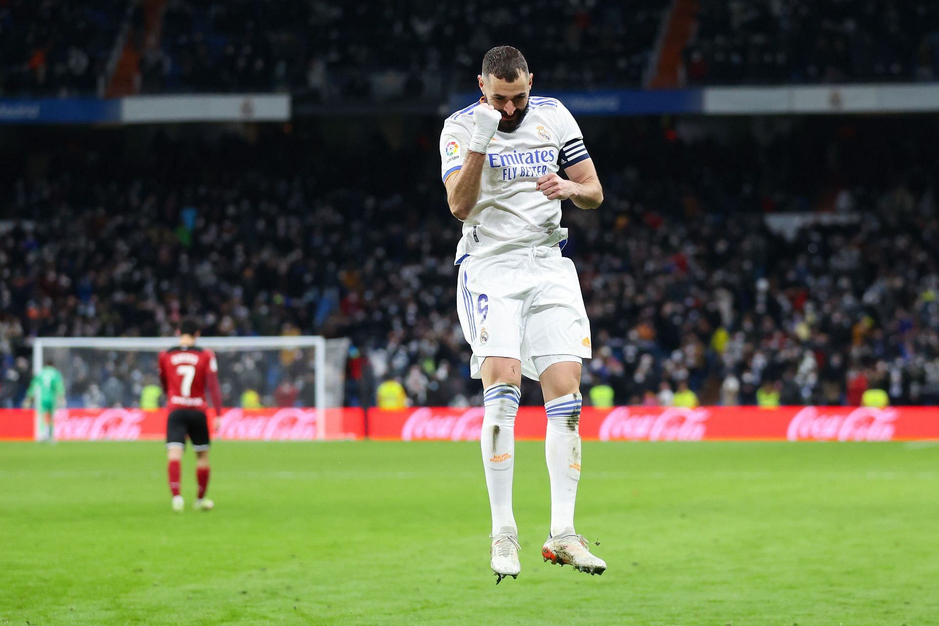 Nabil Djellit believes Real Madrid could be a threat to PSG even without Karim Benzema (in pic).