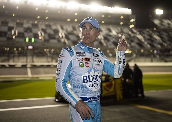 "I never even asked" – Kevin Harvick claims he did not concede Daytona 500 pole to Kyle Larson and Hendrick Motorsports
