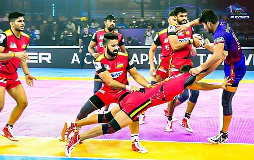 Bengaluru Bulls crashed out of Pro Kabaddi 2022 with a defeat against Dabang Delhi KC (Image Courtesy: PKL/Facebook)