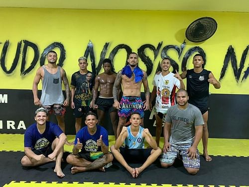 UFC lightweight champion Charles Oliveira (Centre) in training (Image courtesy of Charles Oliveira Instagram)