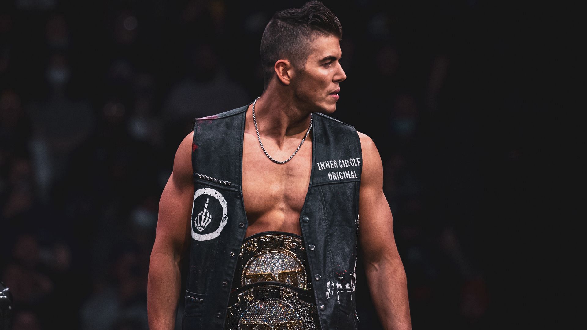 Sammy Guevara with the AEW TNT Championship in 2022