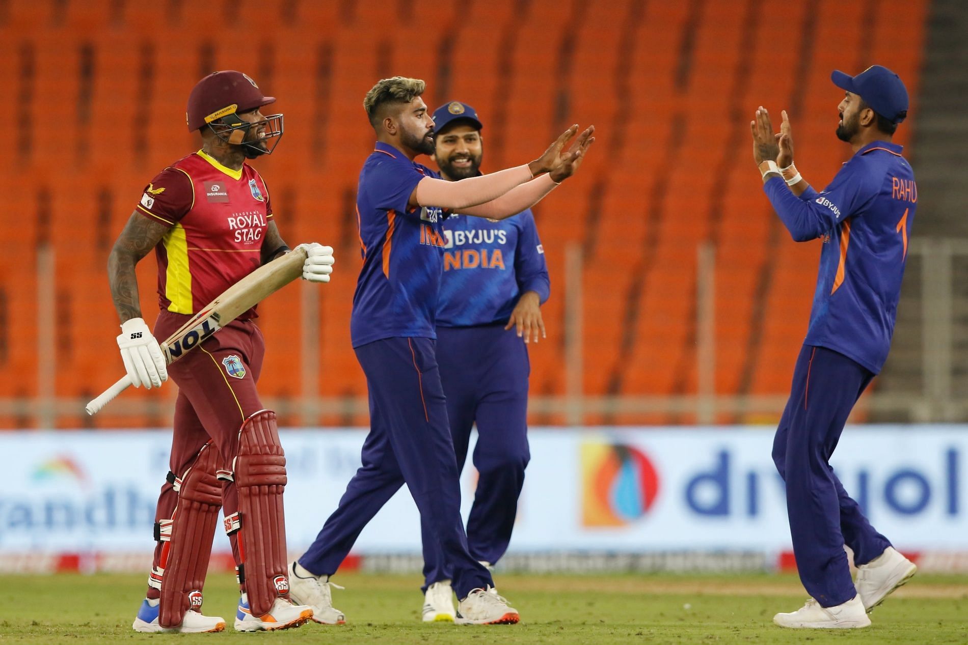 India Vs West Indies 3rd Odi Toss Result And Playing 11s Umpires And Pitch Report 7068