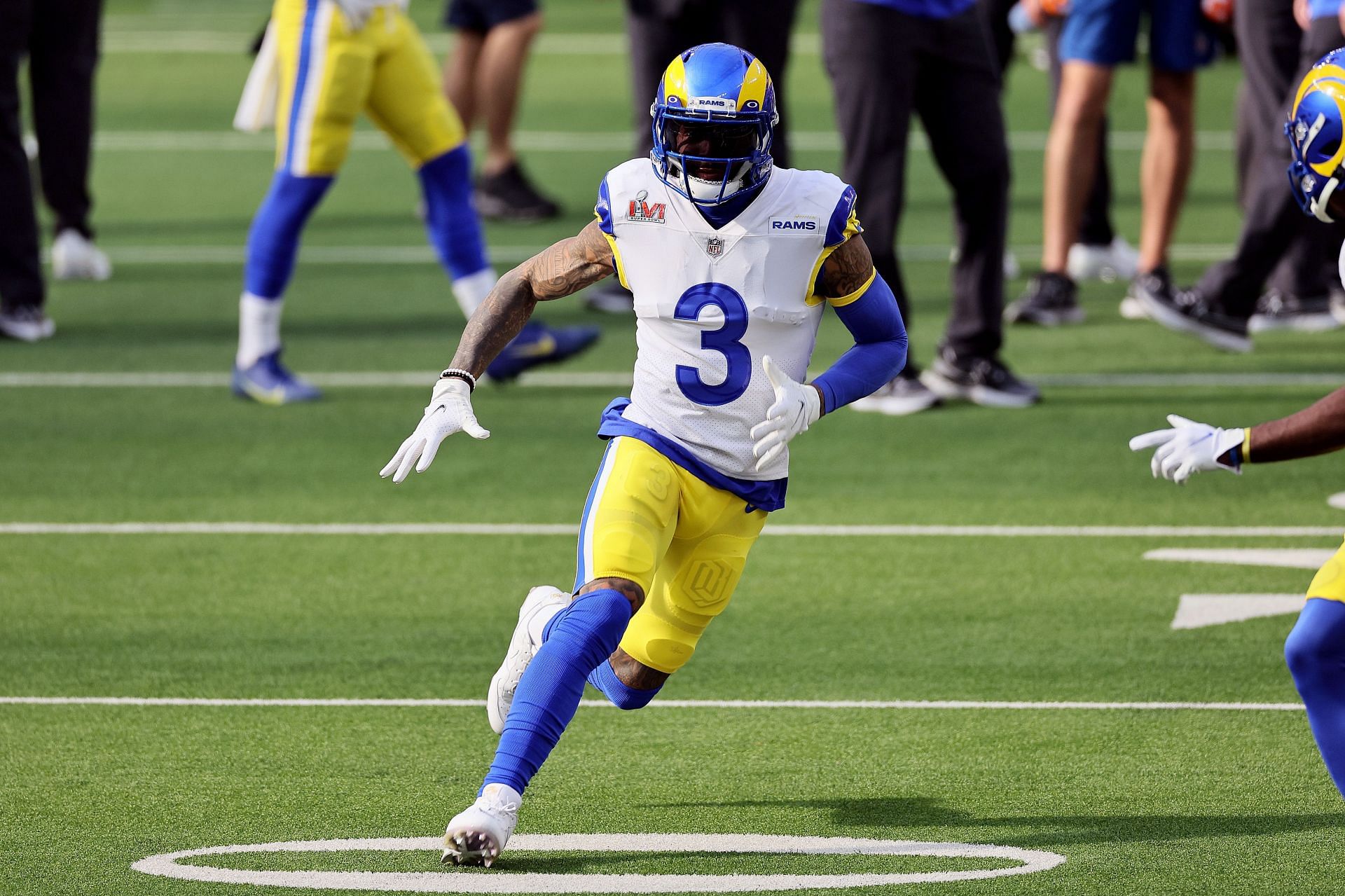 Beckham warms up prior to the Rams&#039; victory in Super Bowl LVI (Photo: Getty)