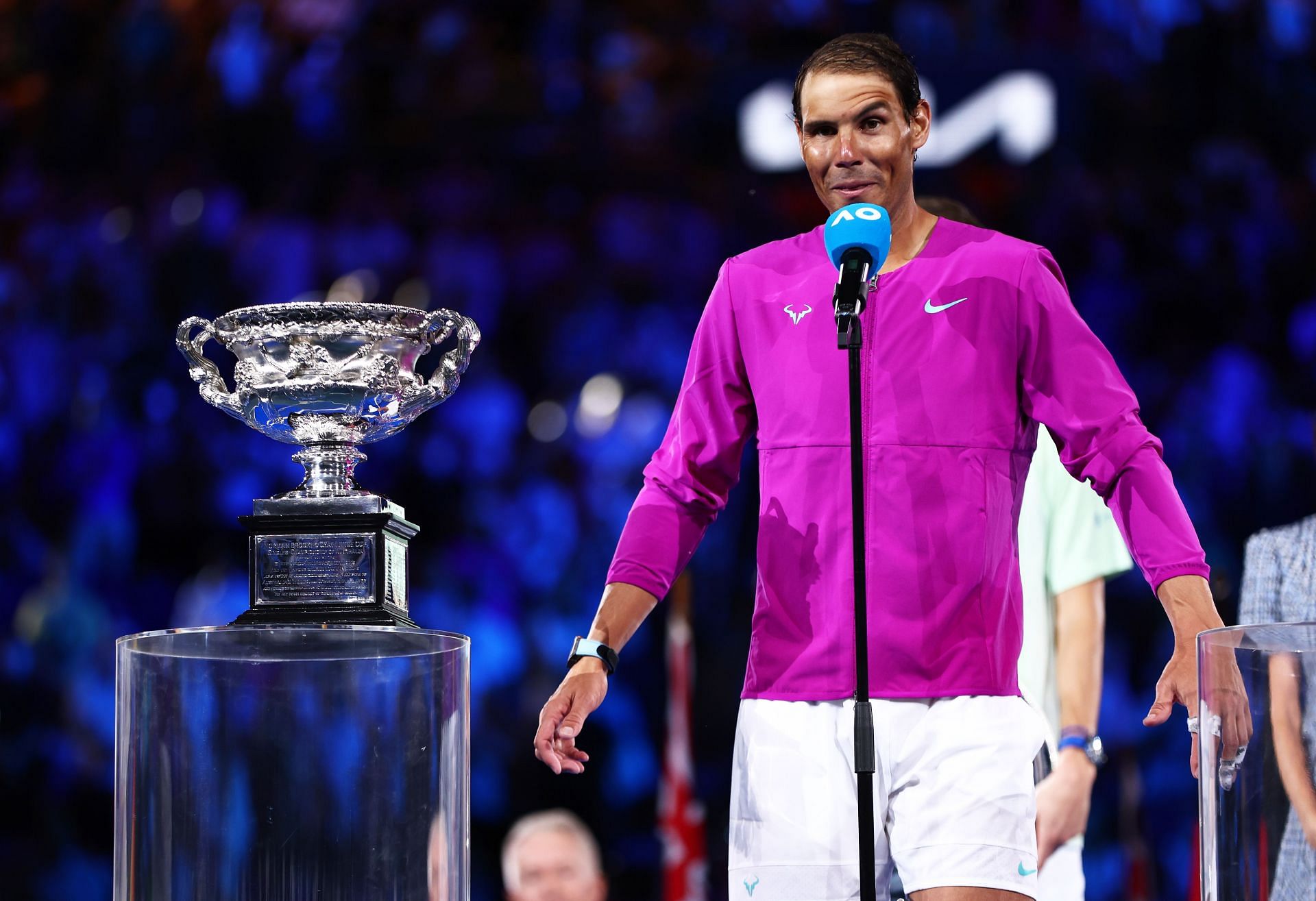 Nadal with the 2022 Australian Open winner&#039;s trophy.