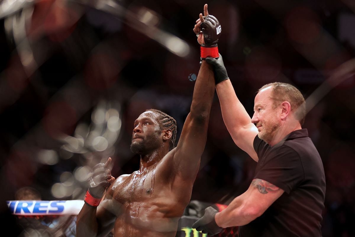 Jared Cannonier should find himself fighting for the UFC middleweight title after destroying Derek Brunson last night