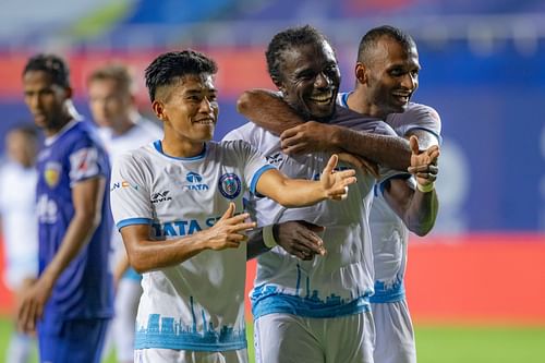 Jamshedpur FC players celebrate a fantastic win over Chennaiyin FC. (Image Courtesy: ISL Media)