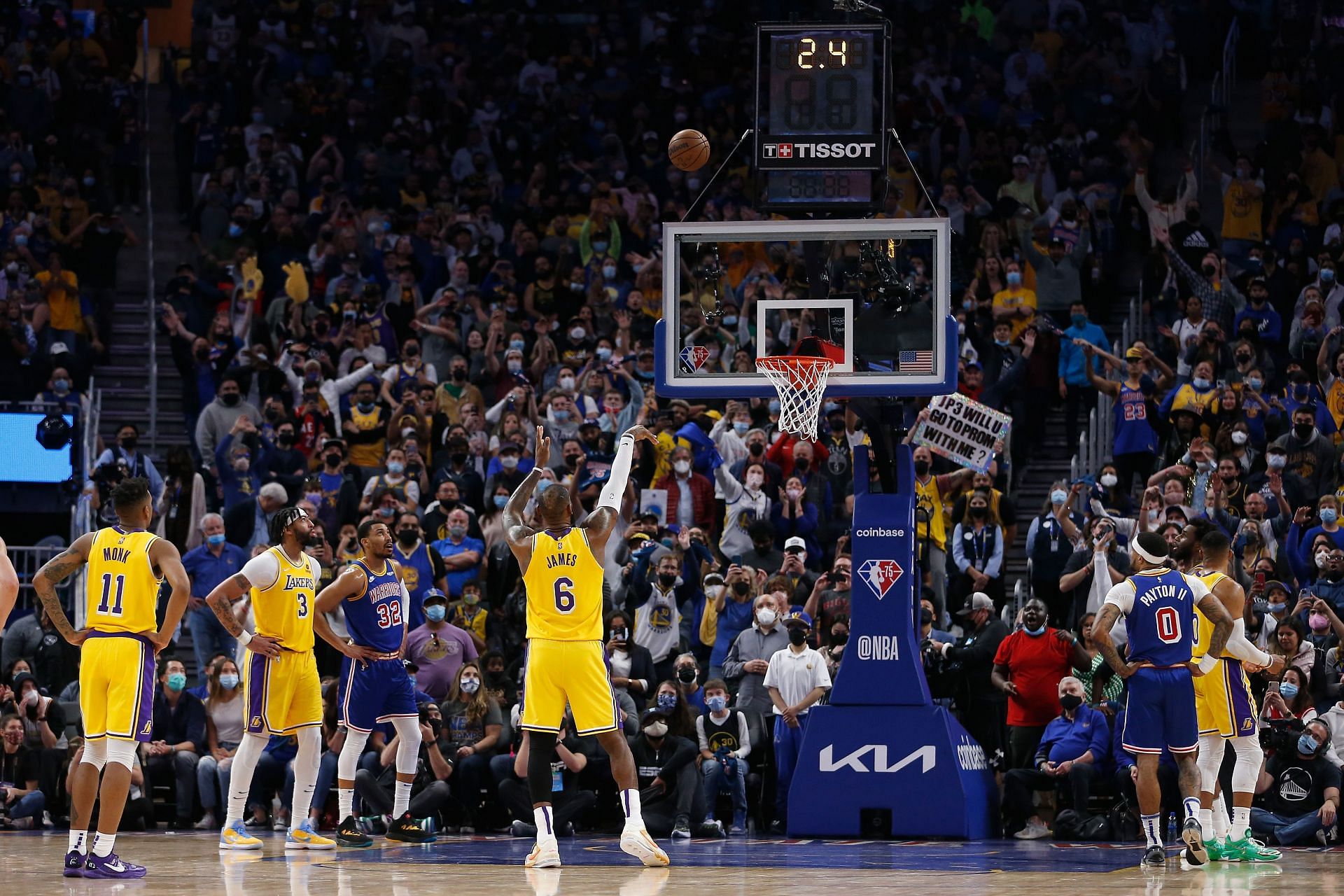 LeBron James attempts free throws in the clutch during Los Angeles Lakers v Golden State Warriors game.