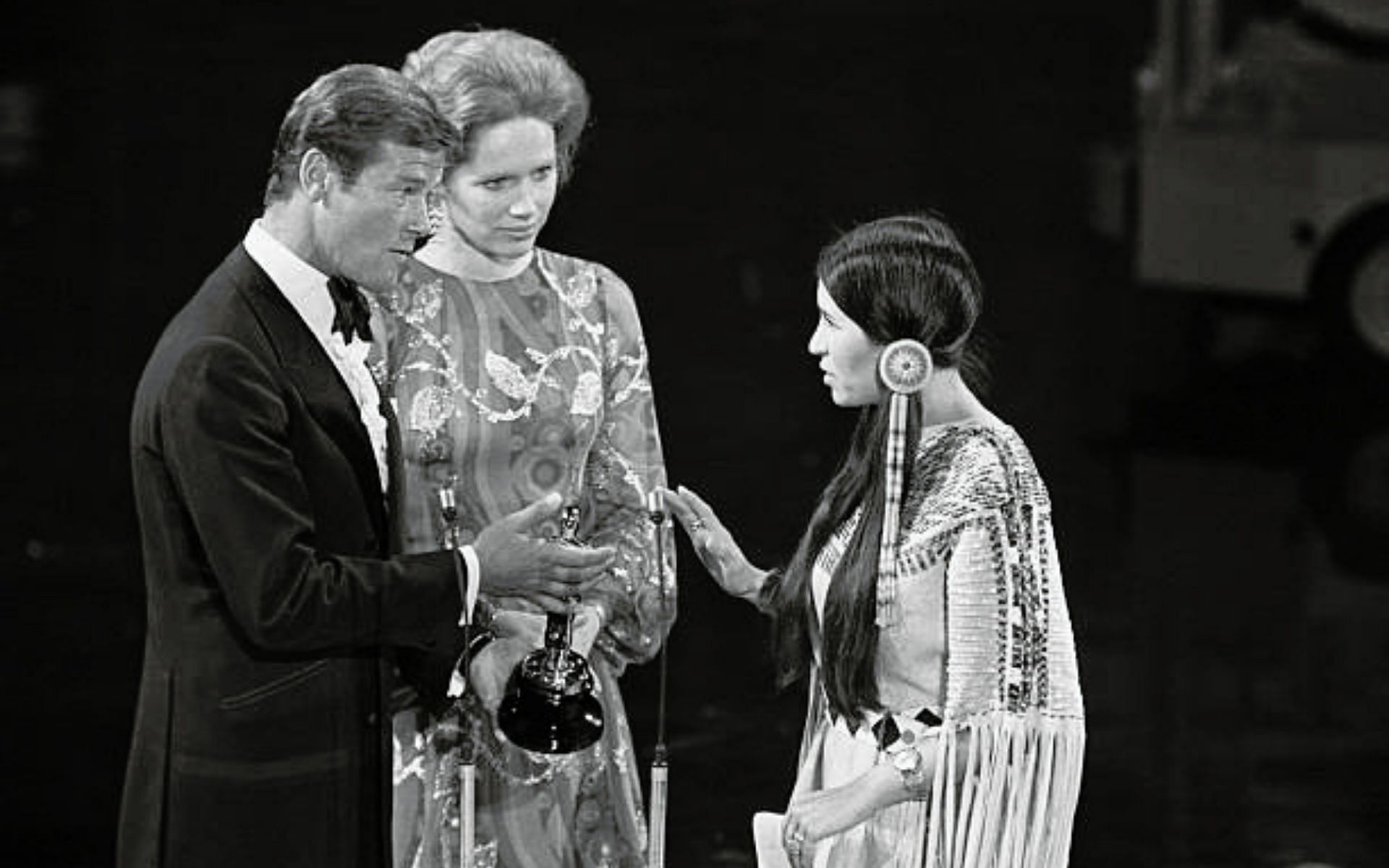 Sacheen Littlefeather representing Marlon Brando at the 1973 Academy Awards (Image via Getty Images)