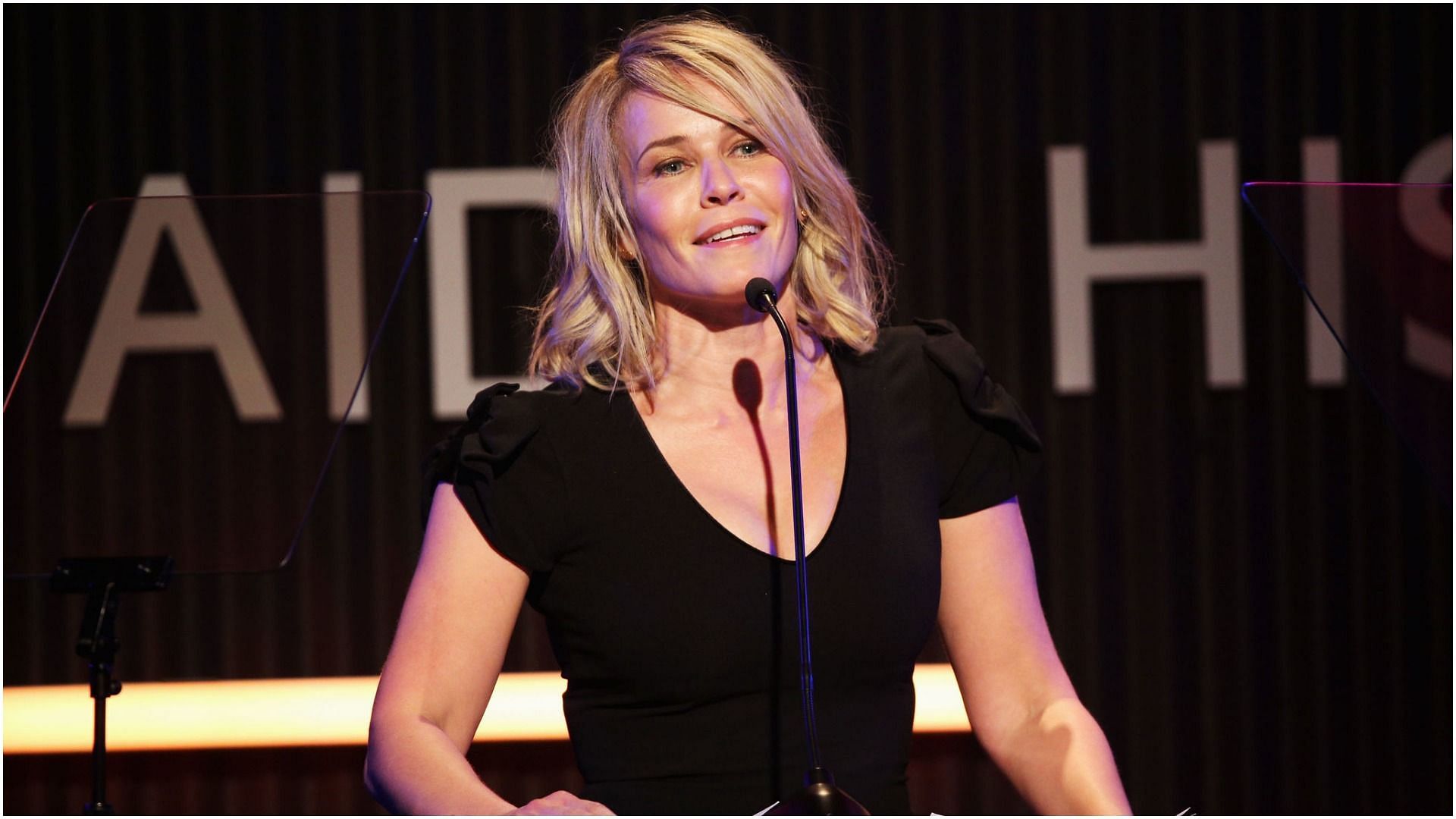 Chelsea Handler cancelled her shows after suffering a health scare (Image via Mike Windle/Getty Images)