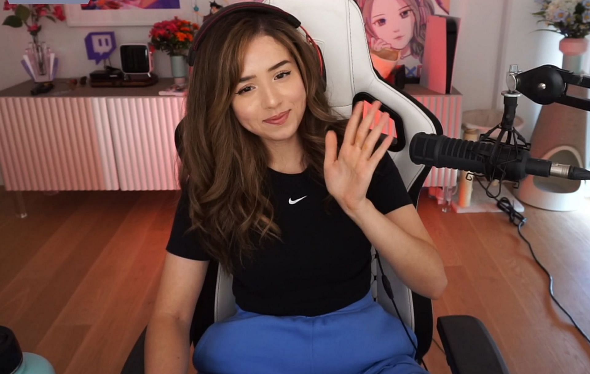 Pokimane (Image via TwitchTV)