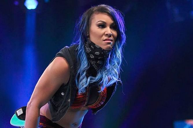 Former WWE star Mia Yim posts a heartfelt message after getting married to Keith Lee