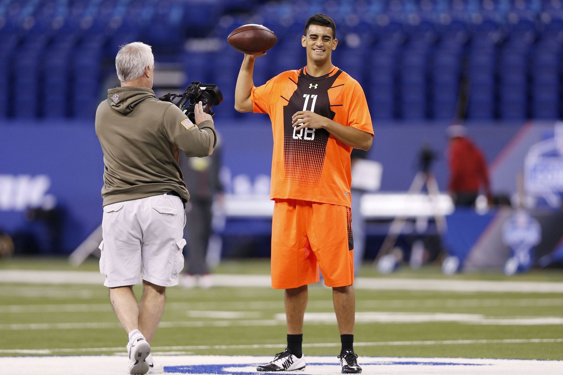 Marcus Mariota at the 2015 Scouting Combine