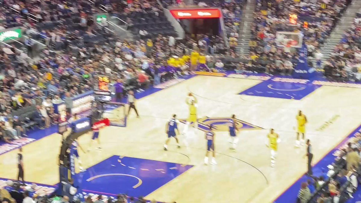 LeBron James Missed Two Game-Winning Free Throws And Lakers Fans Can 't  Deal – Funny Or Die