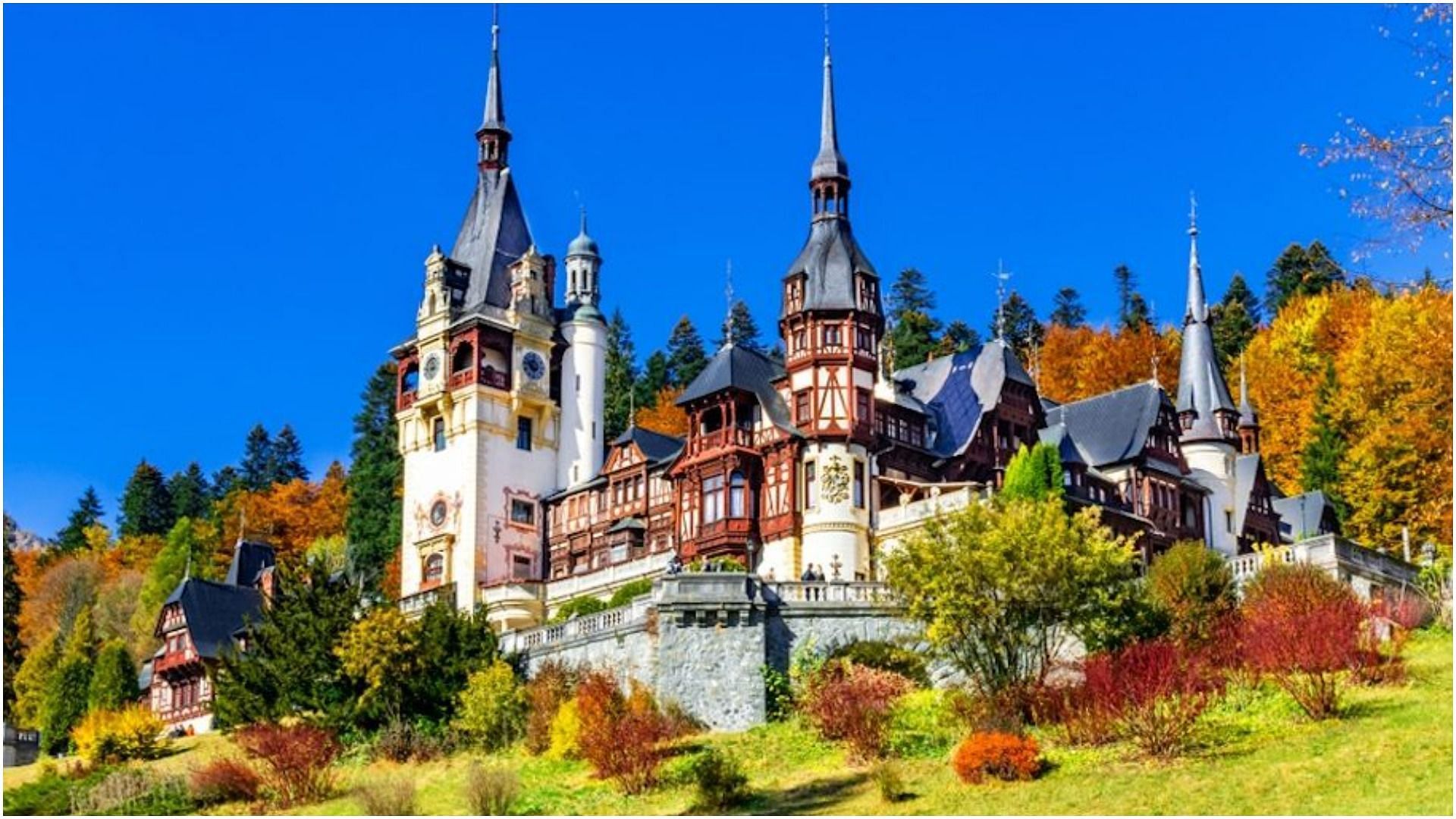 Peles Castle in Transylvania (Image via Eastern European Experience Travel)