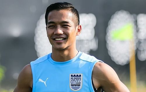 Lallianzuala Chhangte made his move from Chennaiyin FC to Mumbai City FC in the winter transfer window. (Image Courtesy: Twitter/MumbaiCityFC)