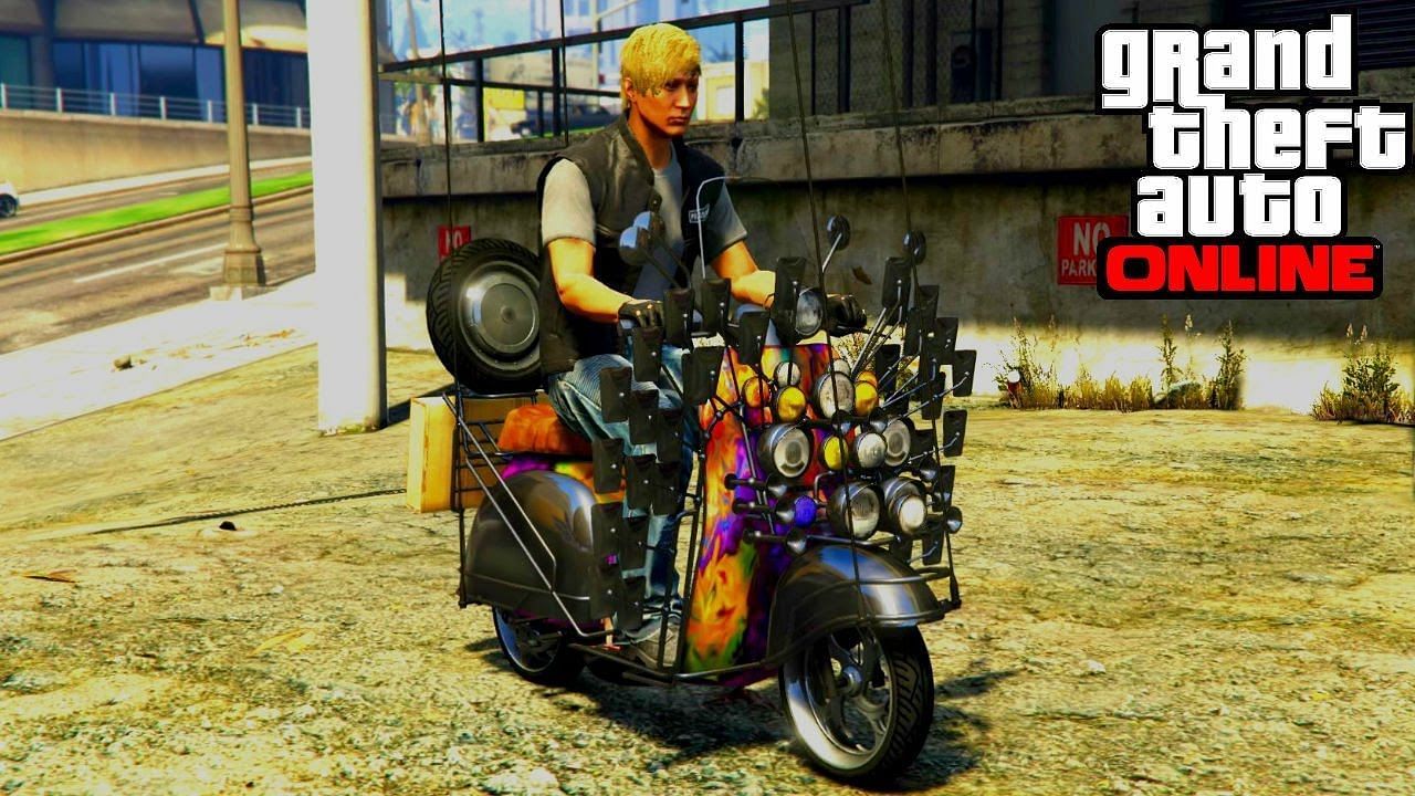 GTA Online hipsters love this funky scooter (Image via YouTube @SolidestDog)