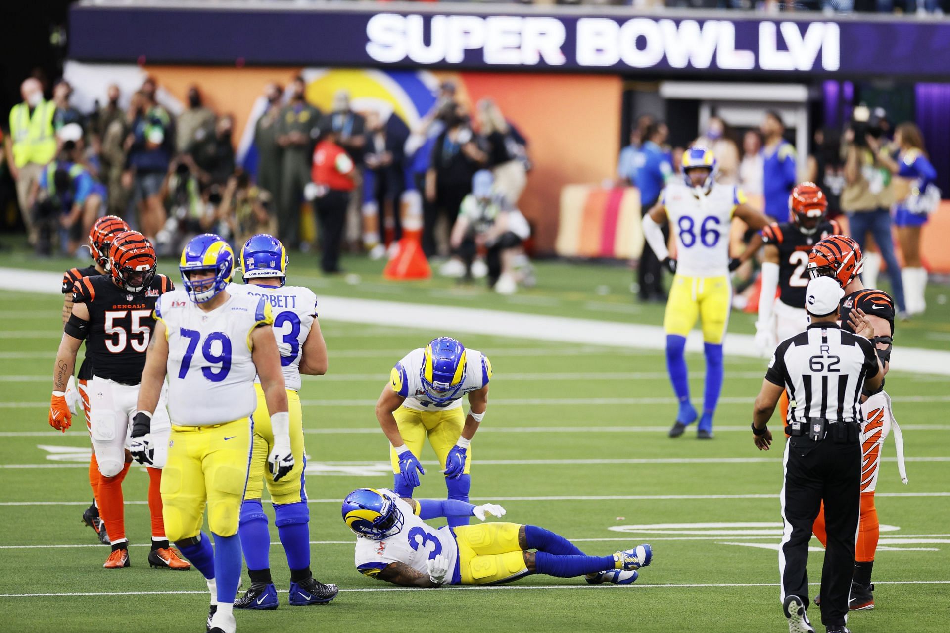 Odell on the ground after injuring his knee in Super Bowl LVI