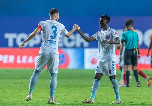 Odisha FC players celebrate their win against SC East Bengal at full time. (Image Courtesy: ISL Media)