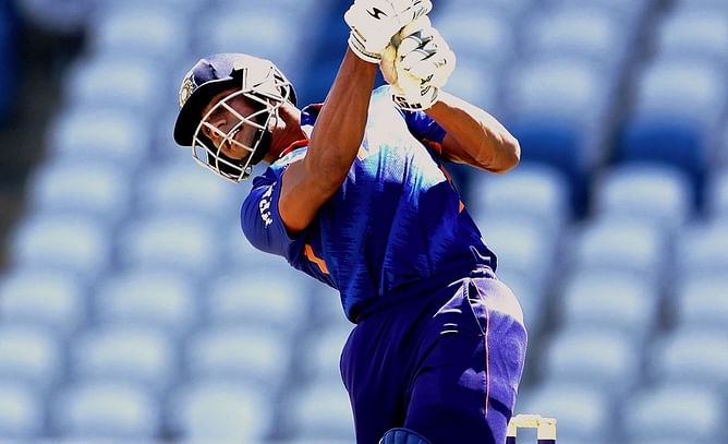 Rajvardhan Hangargekar's 3 consecutive sixes in U19 World Cup 2022 clash against Ireland voted Play of the Tournament