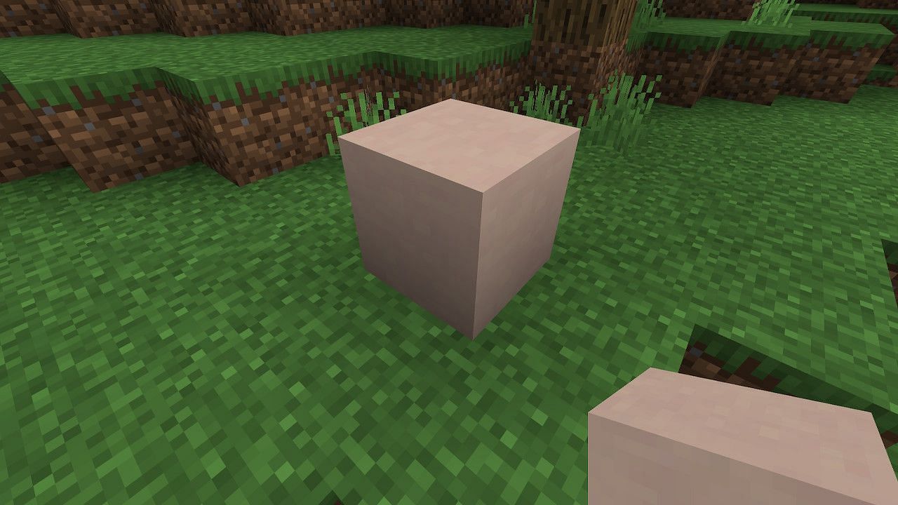 White terracotta is a good building material that players can customize with the white dye. (Image via Mojang)