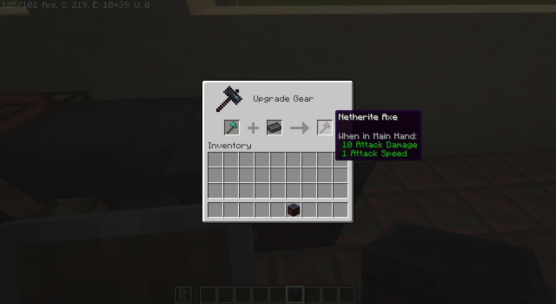 Upgrading diamond tool to netherite (Image via Minecraft)
