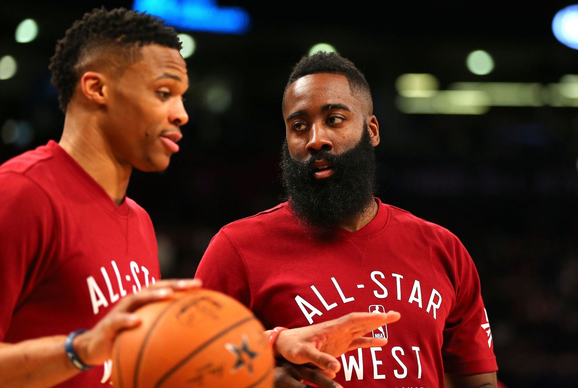 Russell Westbrook (left) and James Harden warm up before the All-Star Game 2016.