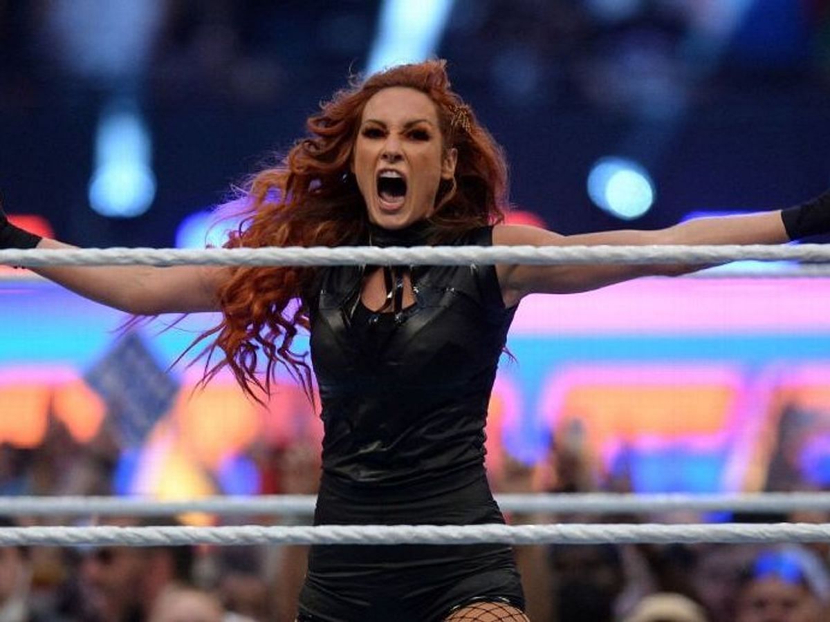 Becky Lynch will be facing Lita at the upcoming Elimination Chamber show