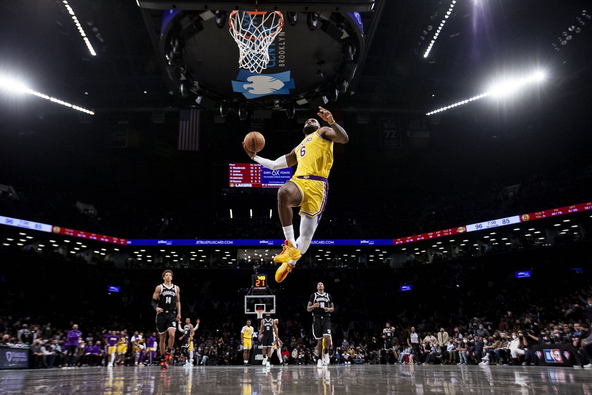 LeBron James #6 of the Los Angeles Lakers dunks against the Brooklyn Nets