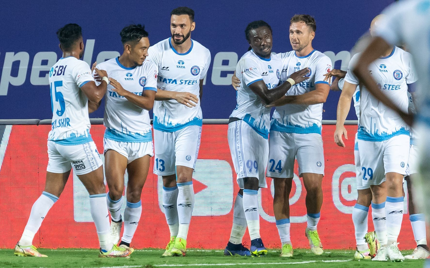 Jamshedpur FC players celebrating Boris Singh&#039;s goal against Chennaiyin FC. (Image Courtesy: ISL Media)