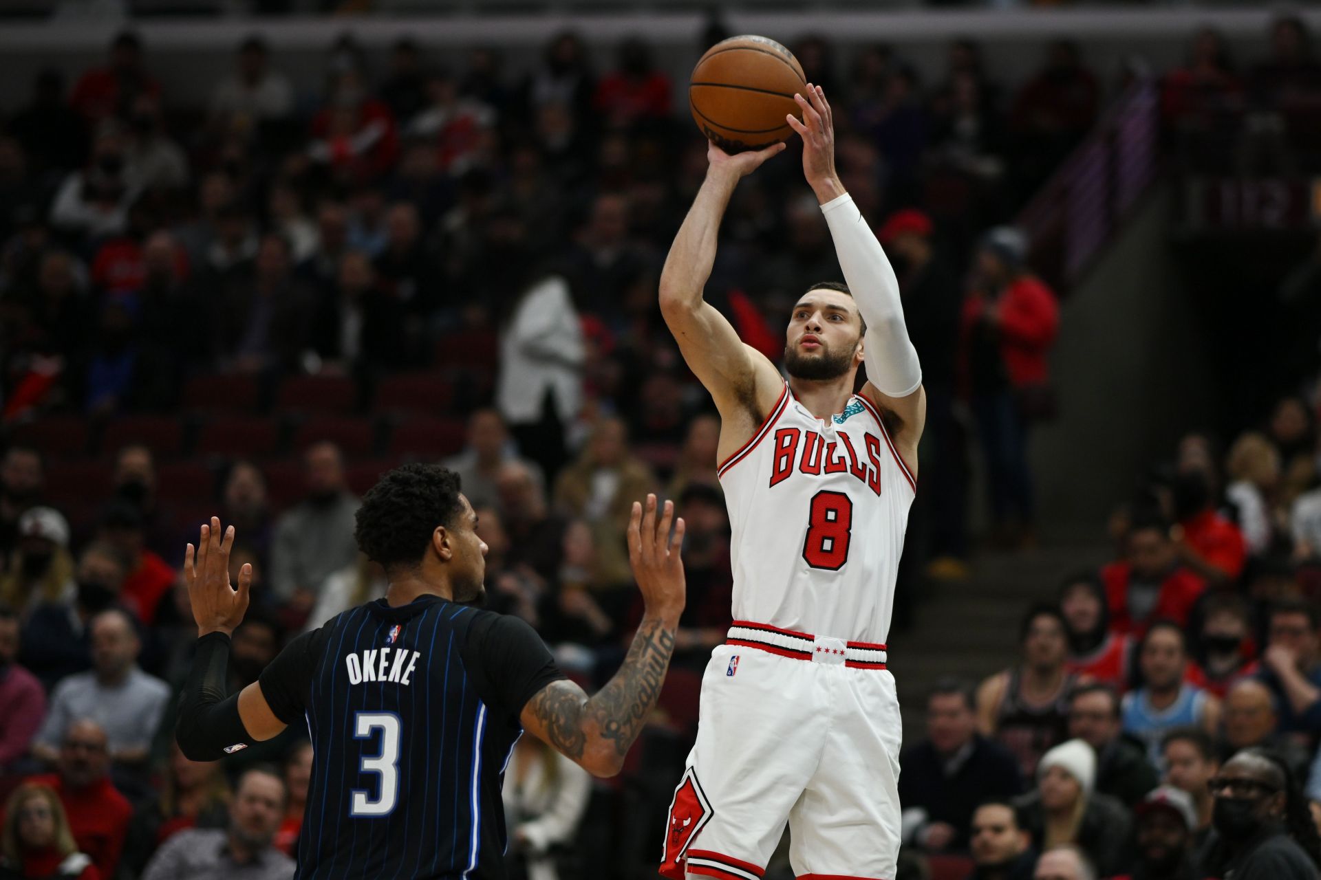 Zach LaVine of the Chicago Bulls shoots against the Orlando Magic