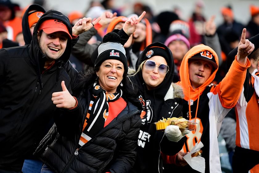 Bengals players, fans, coaches celebrate at Fan Rally