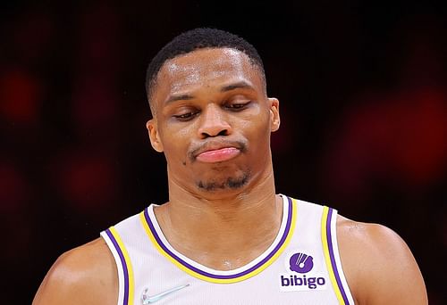 Russell Westbrook did not play a minute in the 4th quarter of the Milwaukee Bucks-LA Lakers' contest on Tuesday night