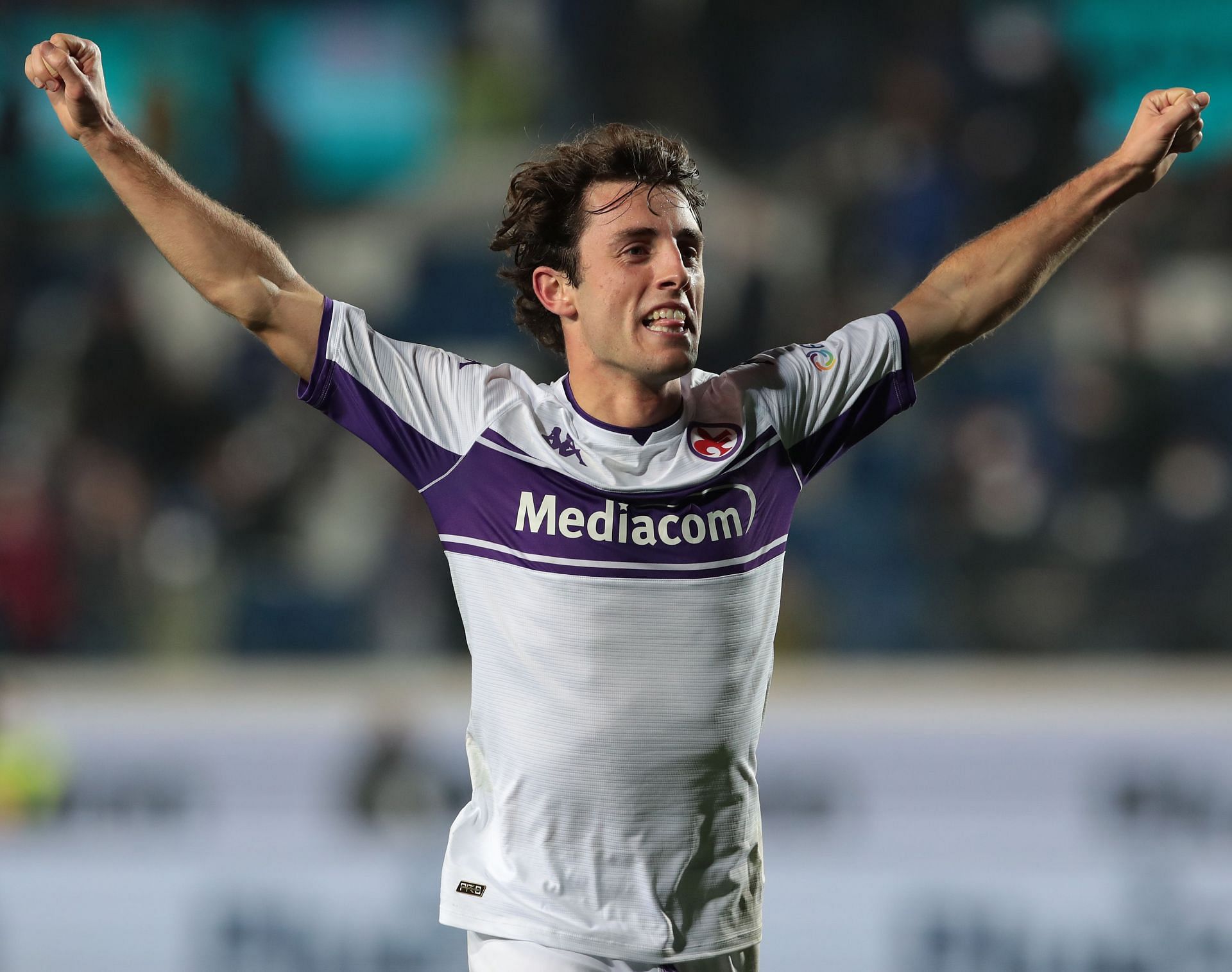 Fiorentina play Spezia on Monday