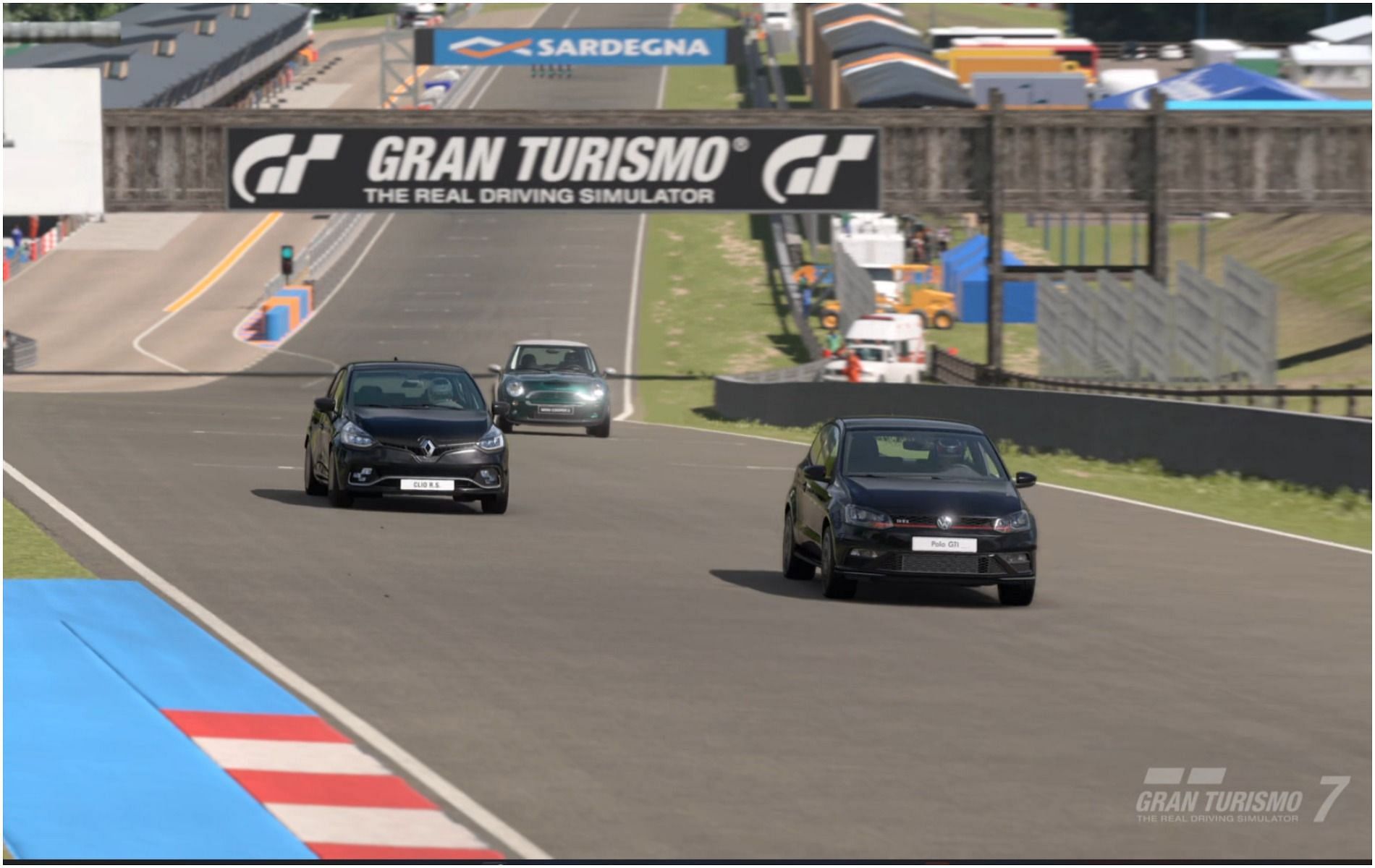 How to access online multiplayer in Gran Turismo 7