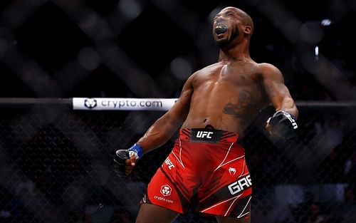 Bobby Green celebrating his victory over Al Iaquinta