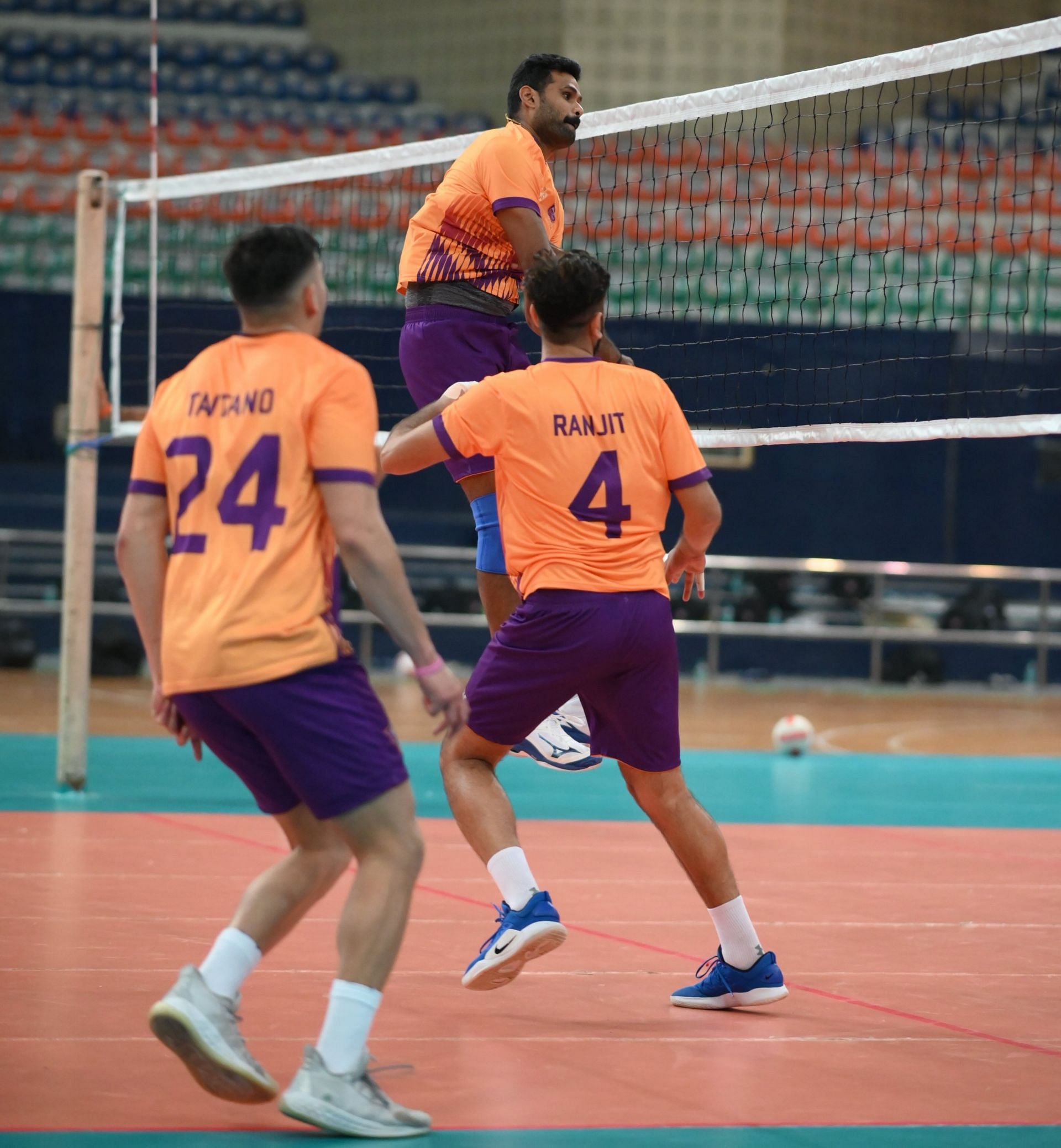 Bengaluru Torpedoes&#039; Rohith P in action during training. (PC: PVL)