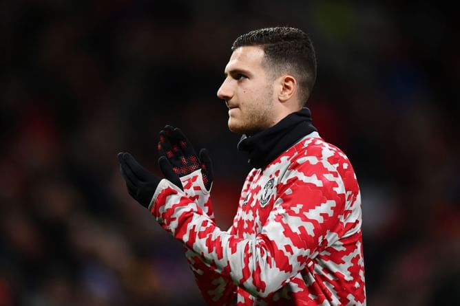 Diogo Dalot picks his hardest opponent in Manchester United training