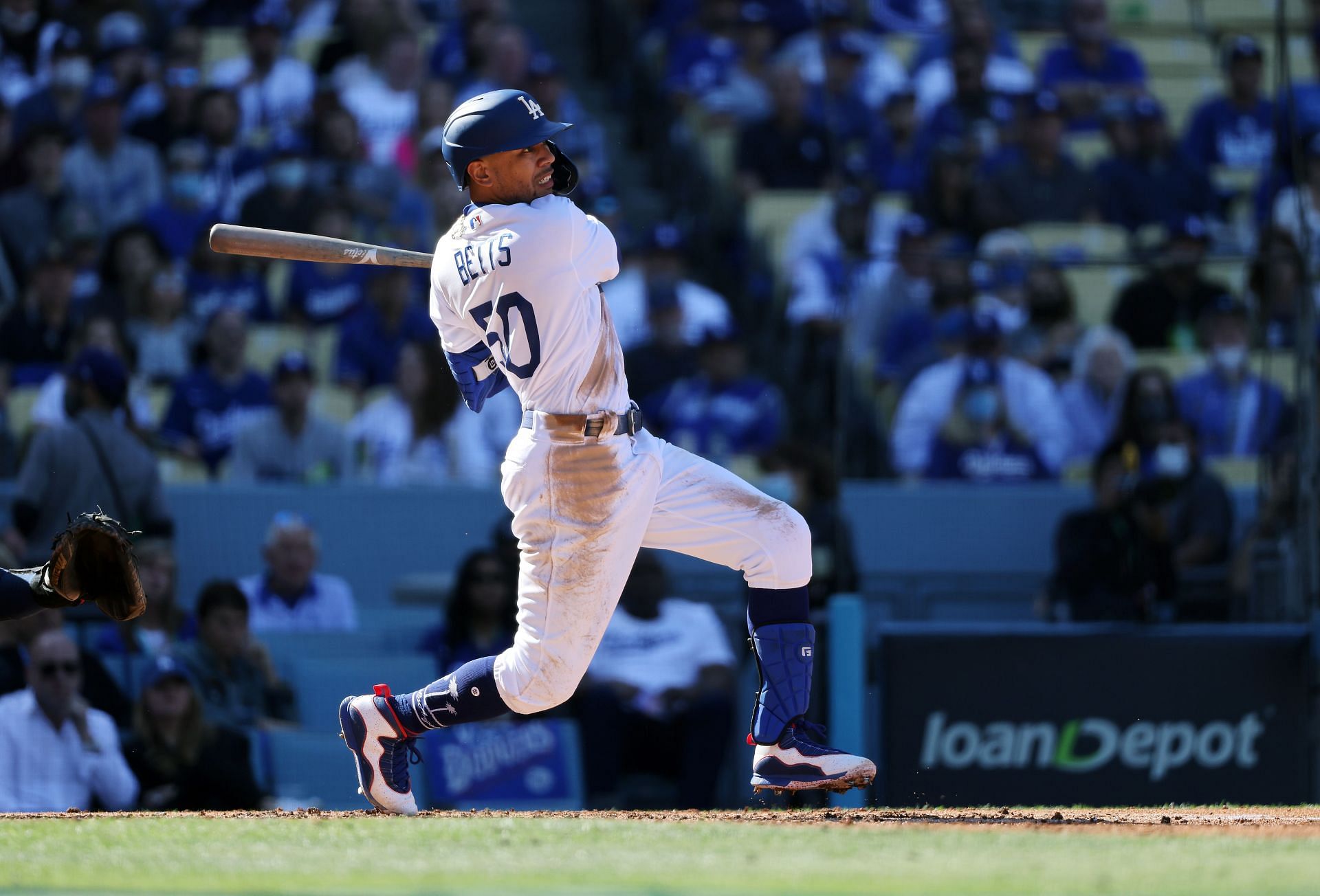 Dodgers news: Mookie Betts reacts to LeBron James' call for joint LA  championship parade