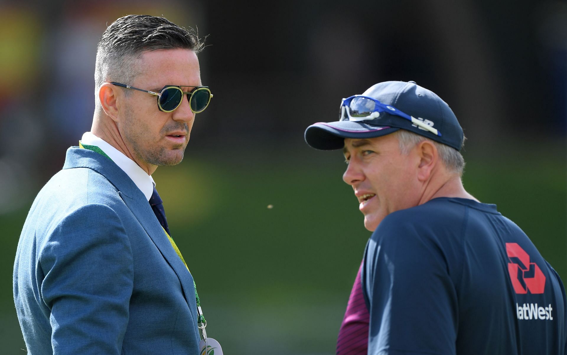 केविन पीटरसन ने इंग्लैंड टीम के सिस्टम में खामियां बताते हुए कई बार अपनी प्रतिक्रिया दी है