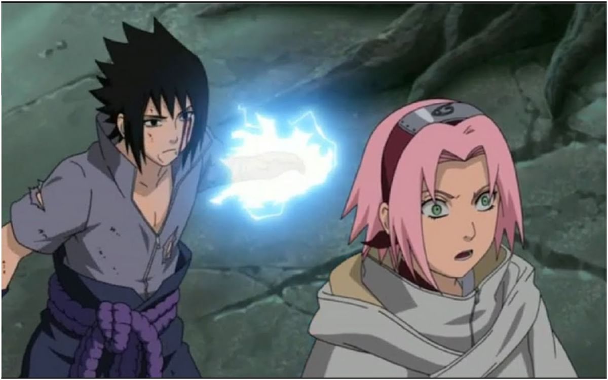 Why did Sasuke try to kill Sakura in Naruto?