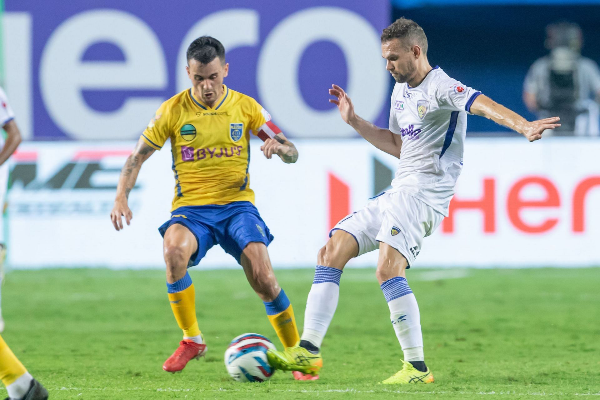 Kerala Blasters FC&#039;s Adrian Luna in a tussle for possession against Chennaiyin FC&#039;s Vladimir Koman (Image Courtesy: ISL)