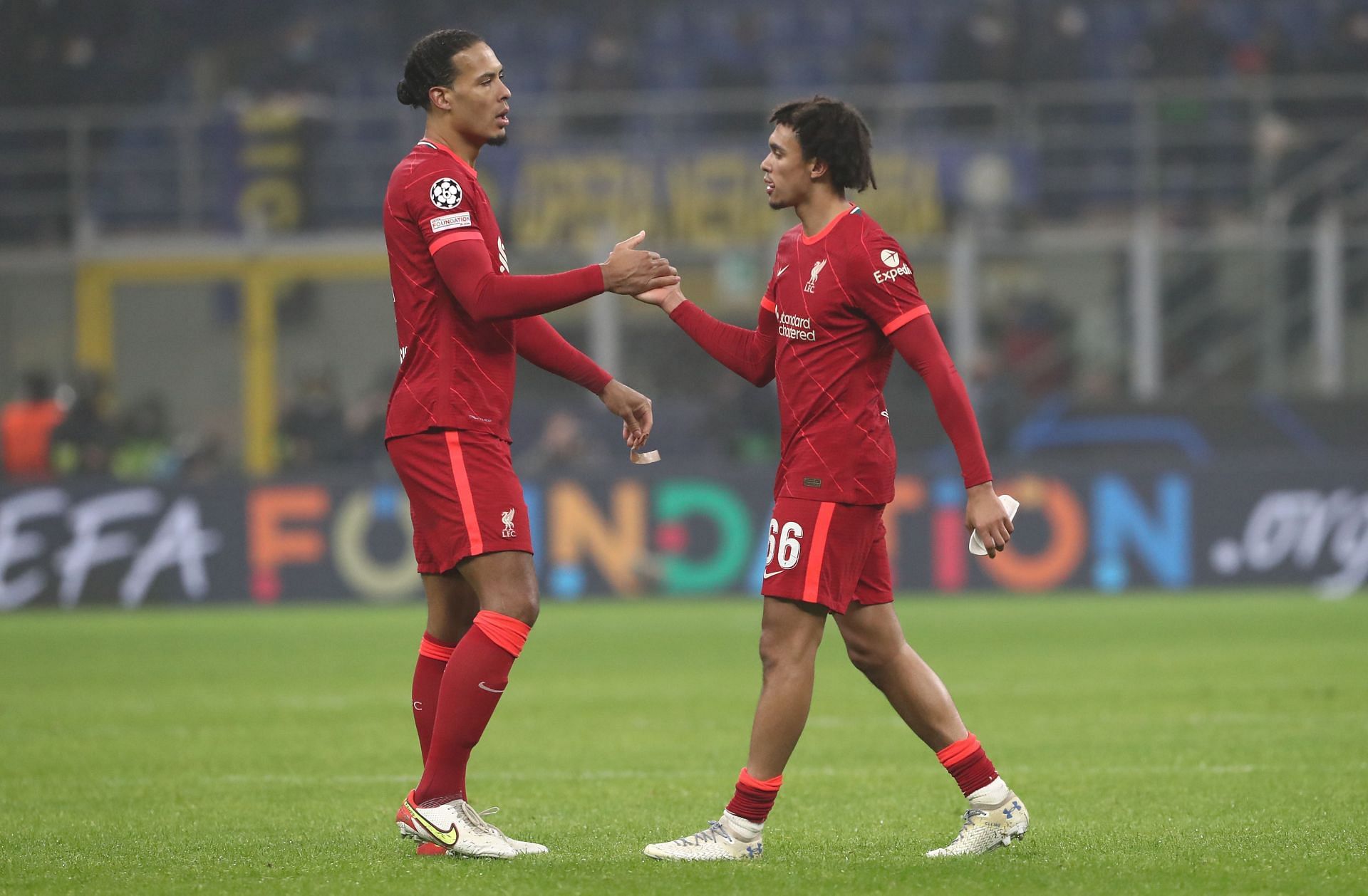 FC Internazionale vs Liverpool FC: Round Of Sixteen Leg One - UEFA Champions League