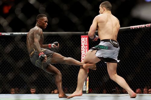 Israel Adesanya (left) and Robert Whittaker (right) [Image courtesy of @MirrorFighting]