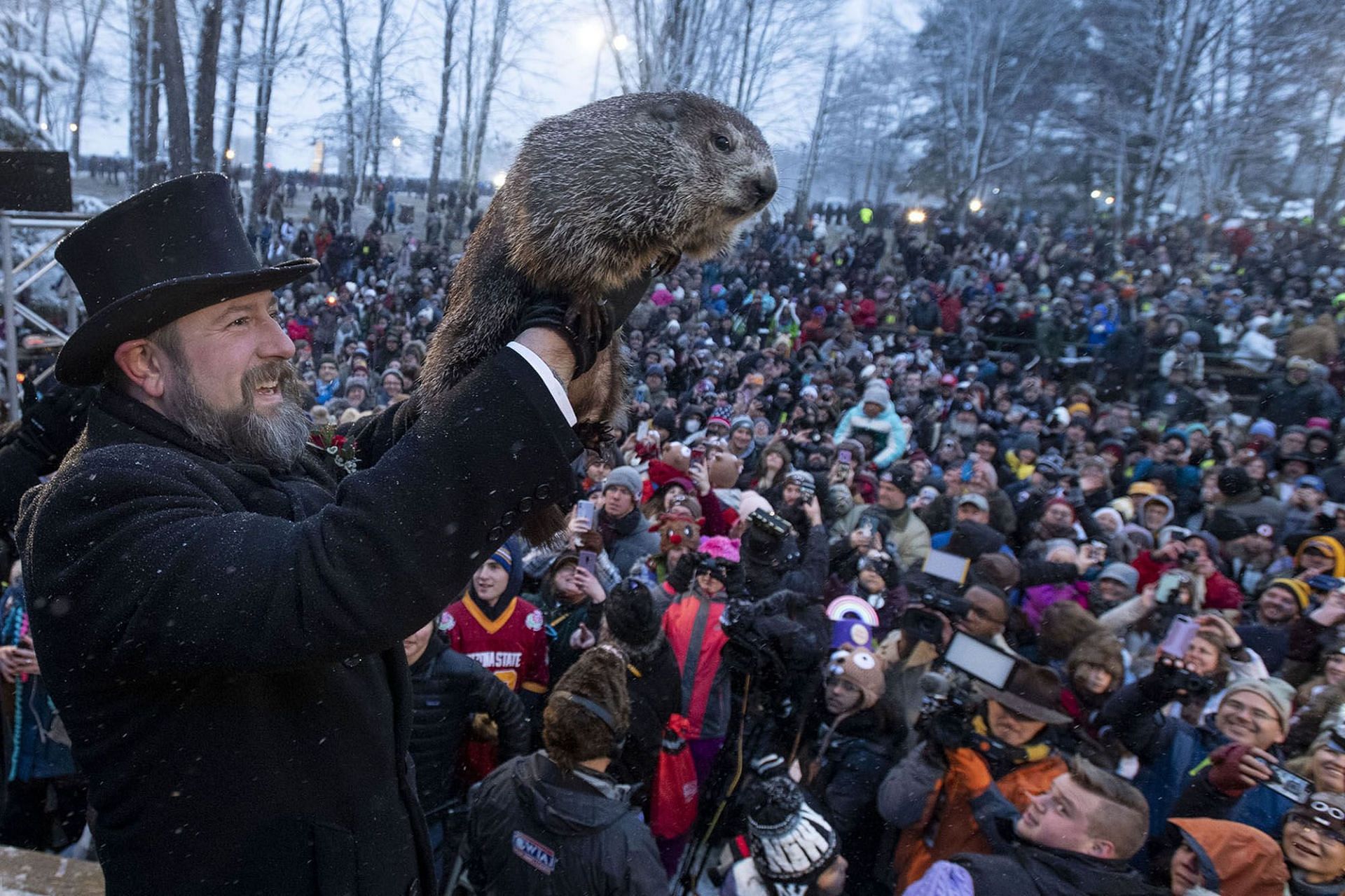 Groundhog Day to be celebrated on February 2 with Phil and Chuck making their predictions (Image via AP Photo)