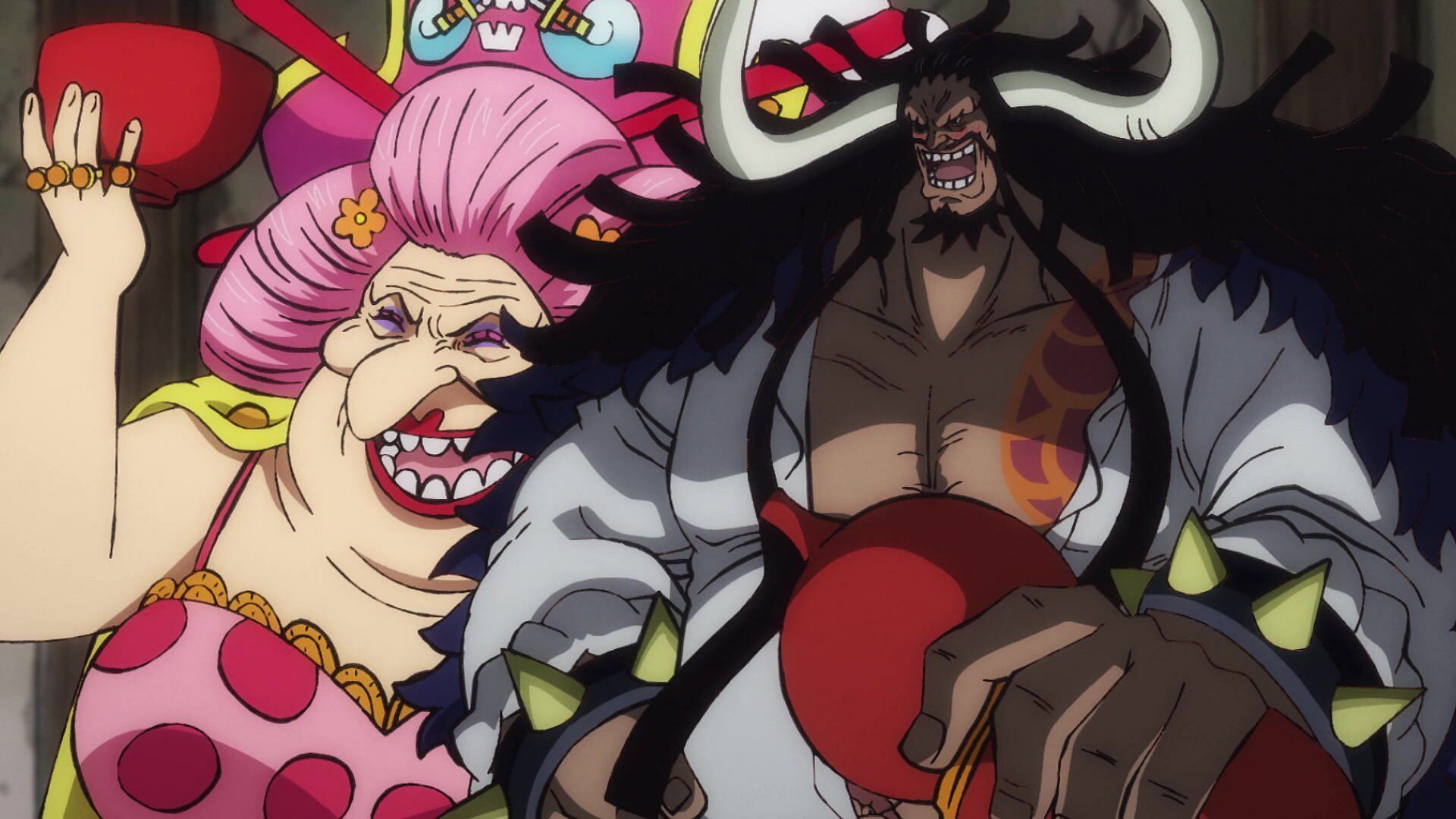 Big Mom (left) and Kaido (right) as seen in the series&#039; anime (Image via Toei Animation)