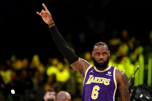 LA Lakers forward LeBron James acknowledges the crowd after Wednesday's win against Utah.